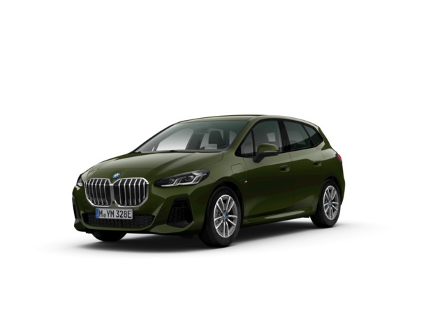 BMW Serie 2 225e Active Tourer color Verde. Año 2024. 180KW(245CV). Híbrido Electro/Gasolina. En concesionario Barcelona Premium -- GRAN VIA de Barcelona