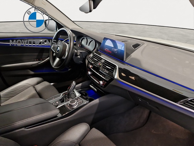 BMW Serie 5 520i color Blanco. Año 2020. 135KW(184CV). Gasolina. En concesionario Movitransa Cars Huelva de Huelva