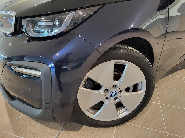 BMW i3 120Ah color Azul. Año 2022. 125KW(170CV). Eléctrico. En concesionario Movitransa Cars Huelva de Huelva