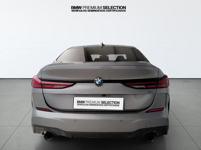 BMW Serie 2 218d Gran Coupe color Gris. Año 2022. 110KW(150CV). Diésel. En concesionario Automotor Premium Velázquez - Málaga de Málaga
