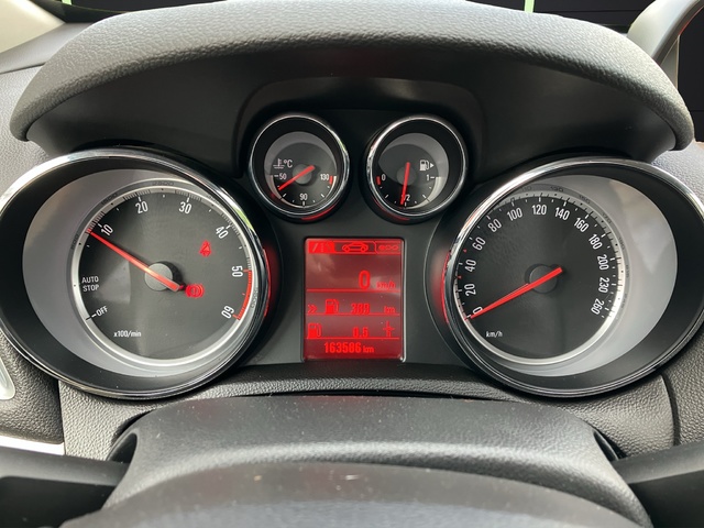 Opel Mokka 1.6 CDTi S&S Selective 4x2 100 kW (136 CV)