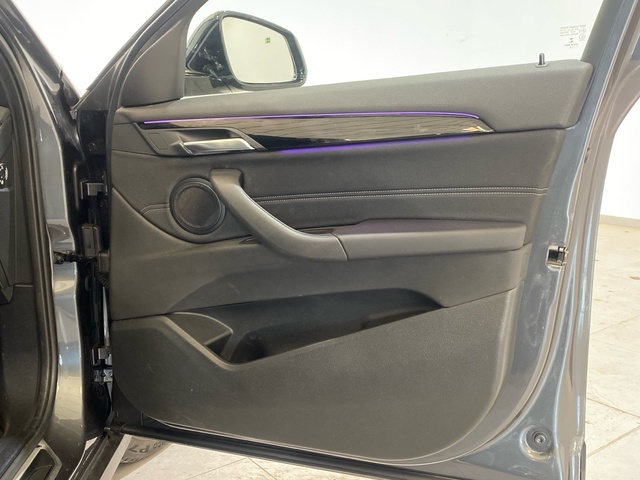 BMW X2 sDrive18d color Gris. Año 2018. 110KW(150CV). Diésel. En concesionario Burgocar (Bmw y Mini) de Burgos