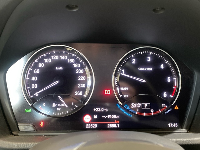 BMW X2 sDrive18d color Gris. Año 2018. 110KW(150CV). Diésel. En concesionario Burgocar (Bmw y Mini) de Burgos
