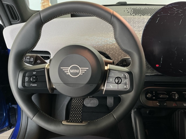 fotoG 12 del MINI MINI 3 Puertas Cooper SE 160 kW (218 CV) 218cv Eléctrico del 2025 en Murcia