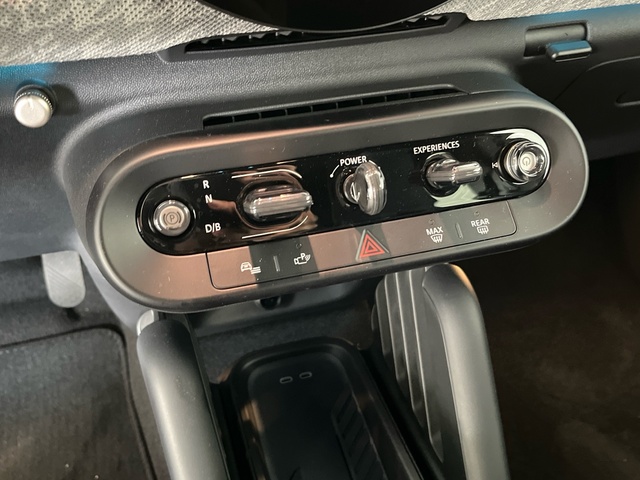 fotoG 14 del MINI MINI 3 Puertas Cooper SE 160 kW (218 CV) 218cv Eléctrico del 2025 en Murcia