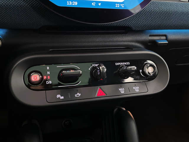 fotoG 14 del MINI MINI Aceman SE 160 kW (218 CV) 218cv Eléctrico del 2025 en Murcia