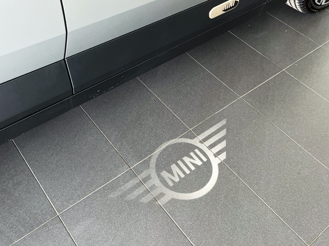 fotoG 20 del MINI MINI Aceman SE 160 kW (218 CV) 218cv Eléctrico del 2025 en Murcia