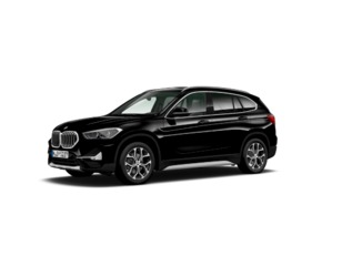Fotos de BMW X1 sDrive18d color Negro. Año 2019. 110KW(150CV). Diésel. En concesionario Novomóvil Oleiros de Coruña