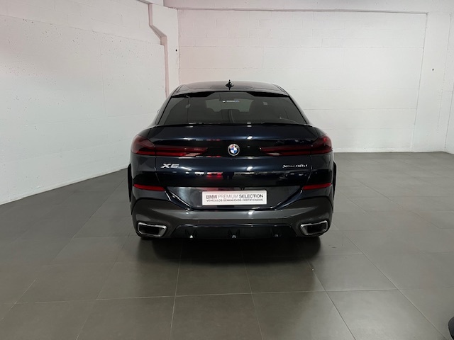 BMW X6 xDrive30d color Negro. Año 2021. 210KW(286CV). Diésel. En concesionario Amiocar S.A. de Coruña