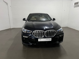 Fotos de BMW X6 xDrive30d color Negro. Año 2021. 210KW(286CV). Diésel. En concesionario Amiocar S.A. de Coruña