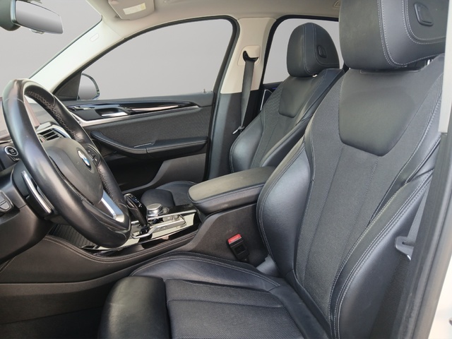 BMW X4 xDrive20d color Blanco. Año 2021. 140KW(190CV). Diésel. En concesionario GANDIA Automoviles Fersan, S.A. de Valencia