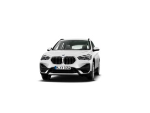 Fotos de BMW X1 sDrive18i color Blanco. Año 2021. 103KW(140CV). Gasolina. En concesionario TACO de Sta. C. Tenerife