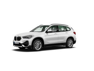 Fotos de BMW X1 sDrive18i color Blanco. Año 2021. 103KW(140CV). Gasolina. En concesionario TACO de Sta. C. Tenerife