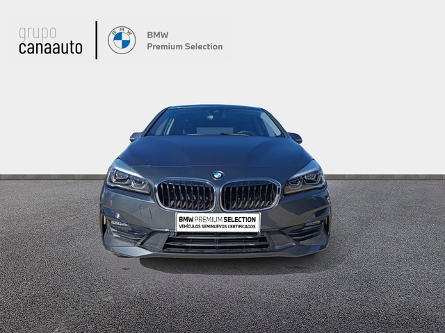 BMW Serie 2 218i Active Tourer color Gris. Año 2021. 103KW(140CV). Gasolina. En concesionario TACO de Sta. C. Tenerife