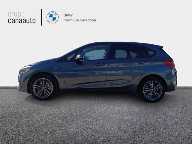 BMW Serie 2 218i Active Tourer color Gris. Año 2021. 103KW(140CV). Gasolina. En concesionario TACO de Sta. C. Tenerife