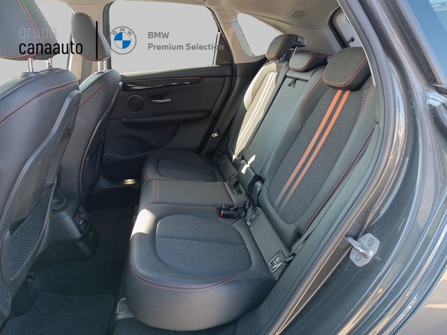 BMW Serie 2 218i Active Tourer color Gris. Año 2021. 103KW(140CV). Gasolina. En concesionario TACO de Sta. C. Tenerife