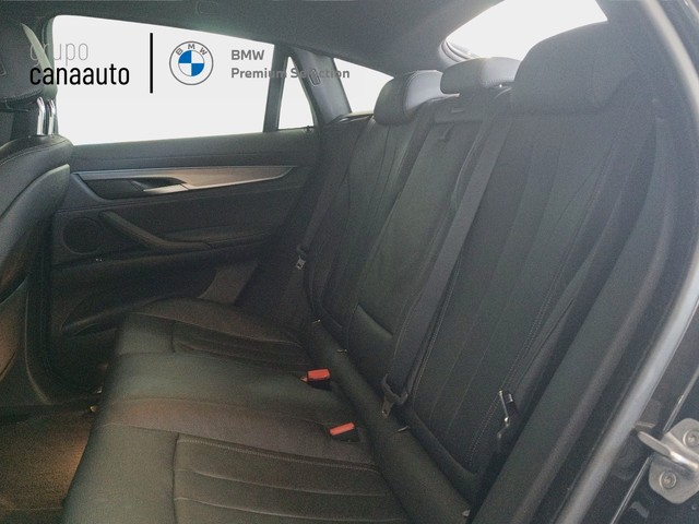 BMW X6 xDrive30d color Gris. Año 2019. 190KW(258CV). Diésel. En concesionario TACO de Sta. C. Tenerife