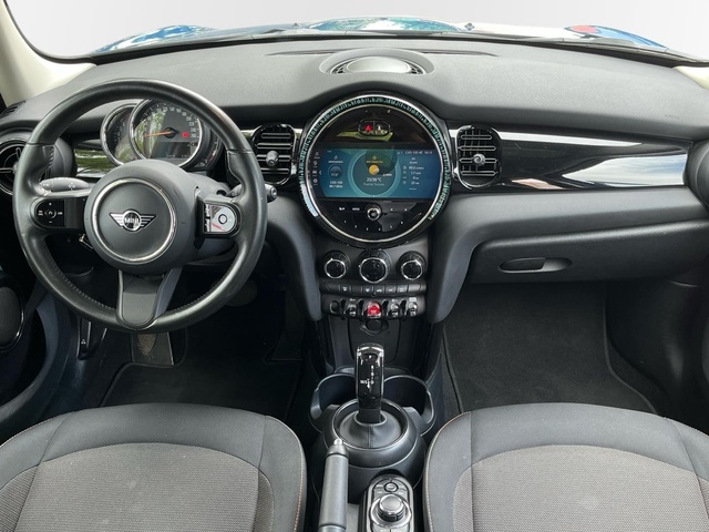 fotoG 6 del MINI MINI Cooper 5 Puertas 100 kW (136 CV) 136cv Gasolina del 2023 en Murcia