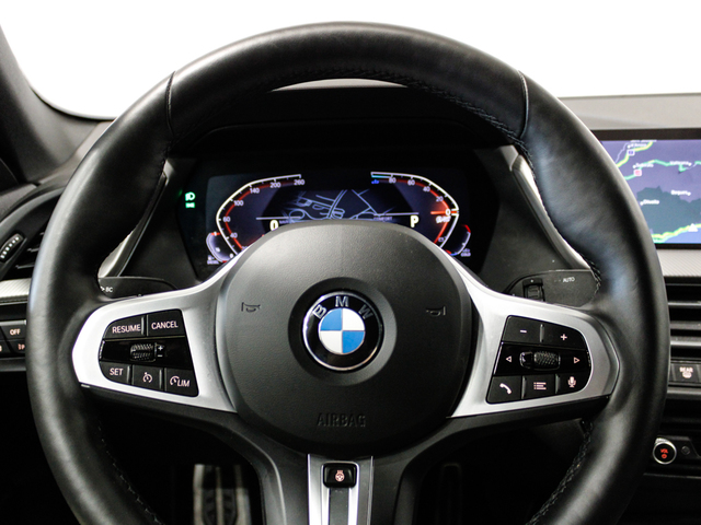 BMW Serie 2 220d Gran Coupe color Blanco. Año 2024. 140KW(190CV). Diésel. En concesionario Barcelona Premium -- GRAN VIA de Barcelona