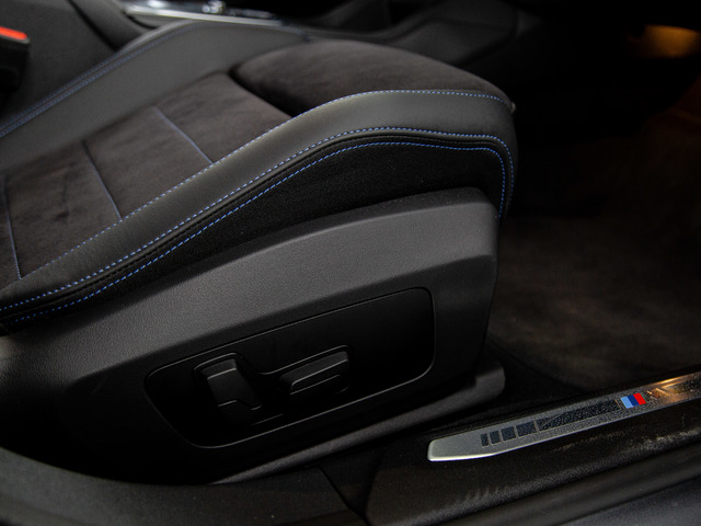 BMW Serie 1 M135i color Gris. Año 2024. 221KW(300CV). Gasolina. En concesionario Móvil Begar Alicante de Alicante