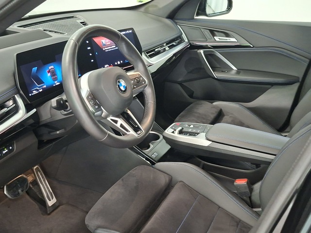 BMW X1 sDrive18d color Negro. Año 2024. 110KW(150CV). Diésel. En concesionario Automoviles Bertolin S.L. de Valencia