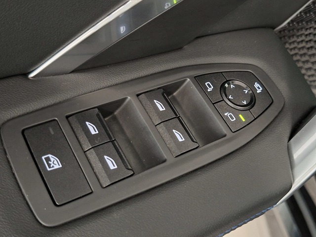 BMW X1 sDrive18d color Negro. Año 2024. 110KW(150CV). Diésel. En concesionario Automoviles Bertolin S.L. de Valencia