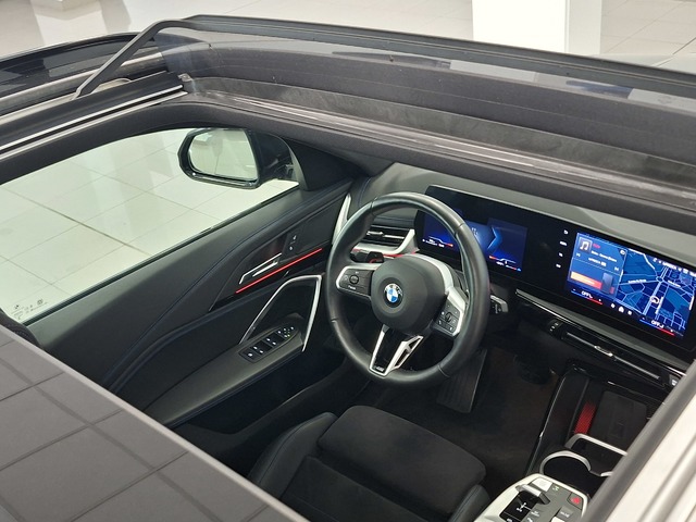 BMW X1 sDrive18d color Negro. Año 2024. 110KW(150CV). Diésel. En concesionario Automoviles Bertolin S.L. de Valencia