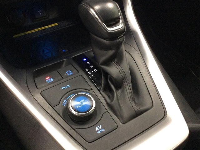 Toyota Rav4 2.5l hybrid Luxury 4WD 163 kW (222 CV)
