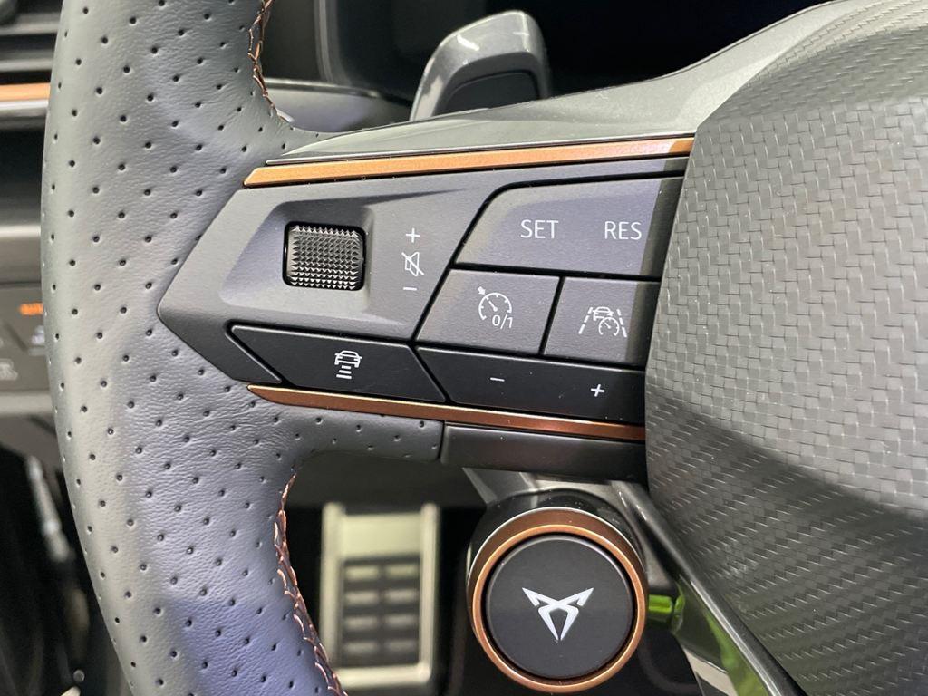 CUPRA León 1.4 e-Hybrid - 9