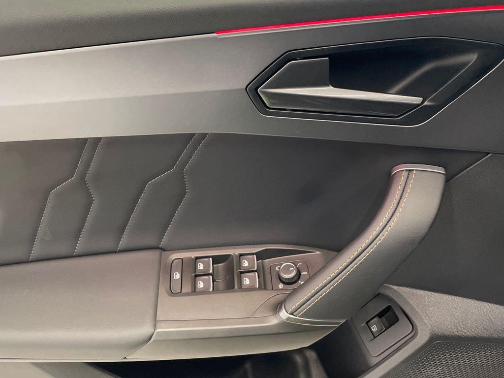 CUPRA León 1.4 e-Hybrid - 19
