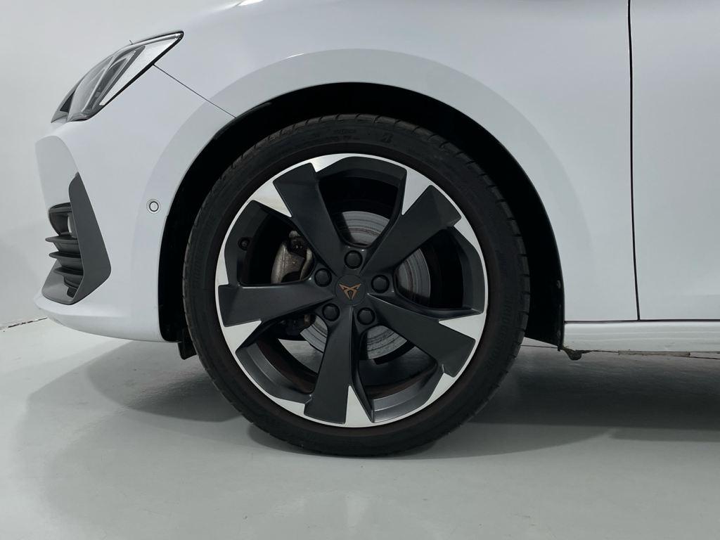 CUPRA León 1.5 eTSI - 8