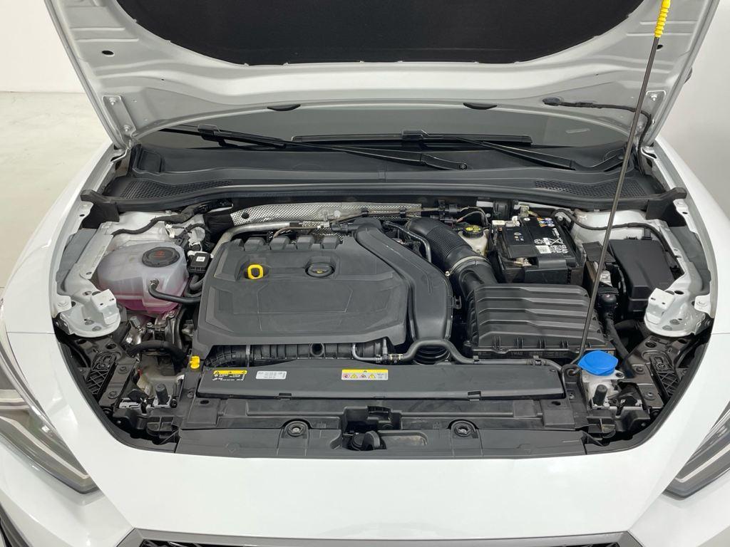 CUPRA León 1.5 eTSI - 14