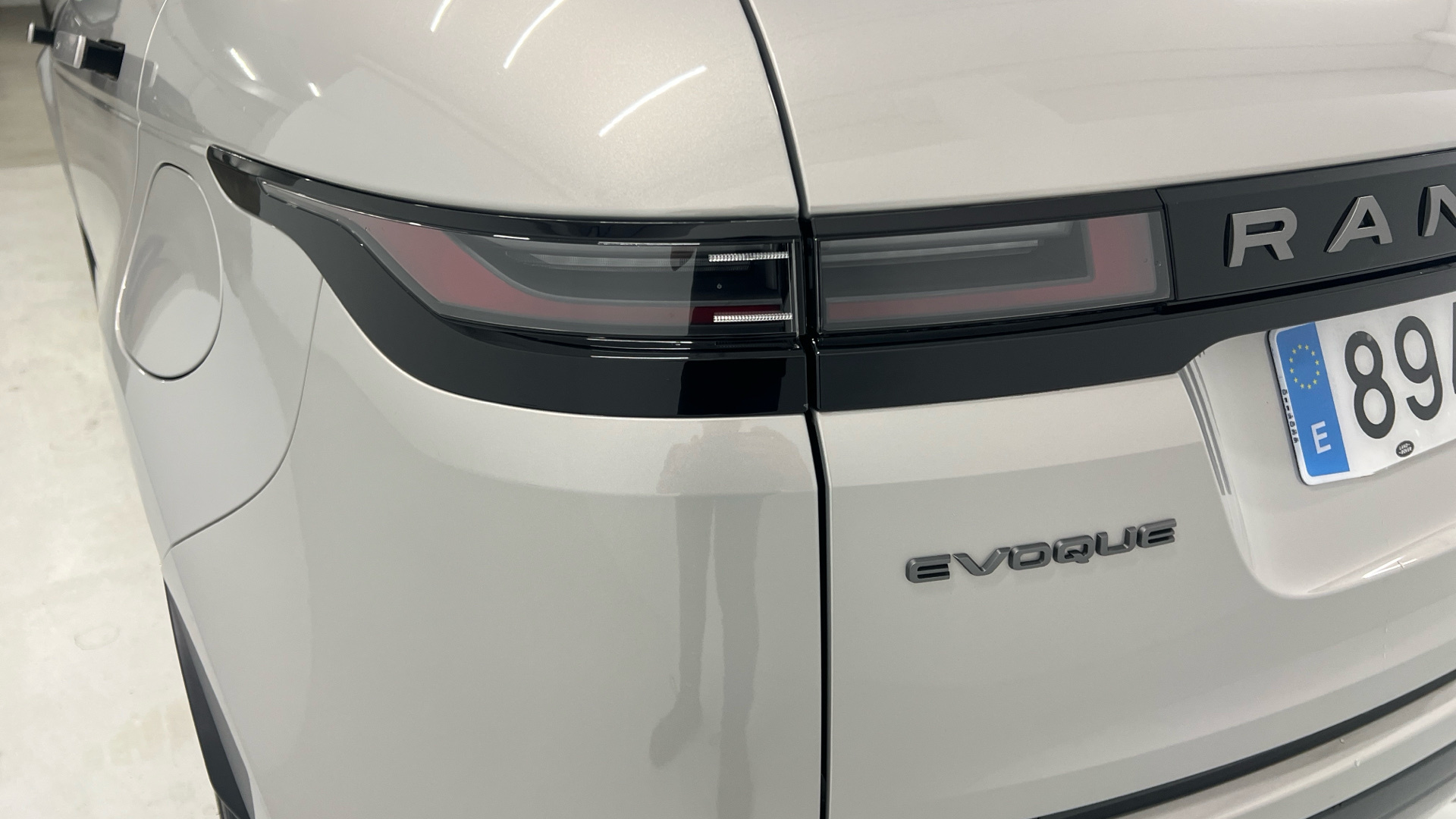 Land Rover Range Rover Evoque P160 MHEV - 23
