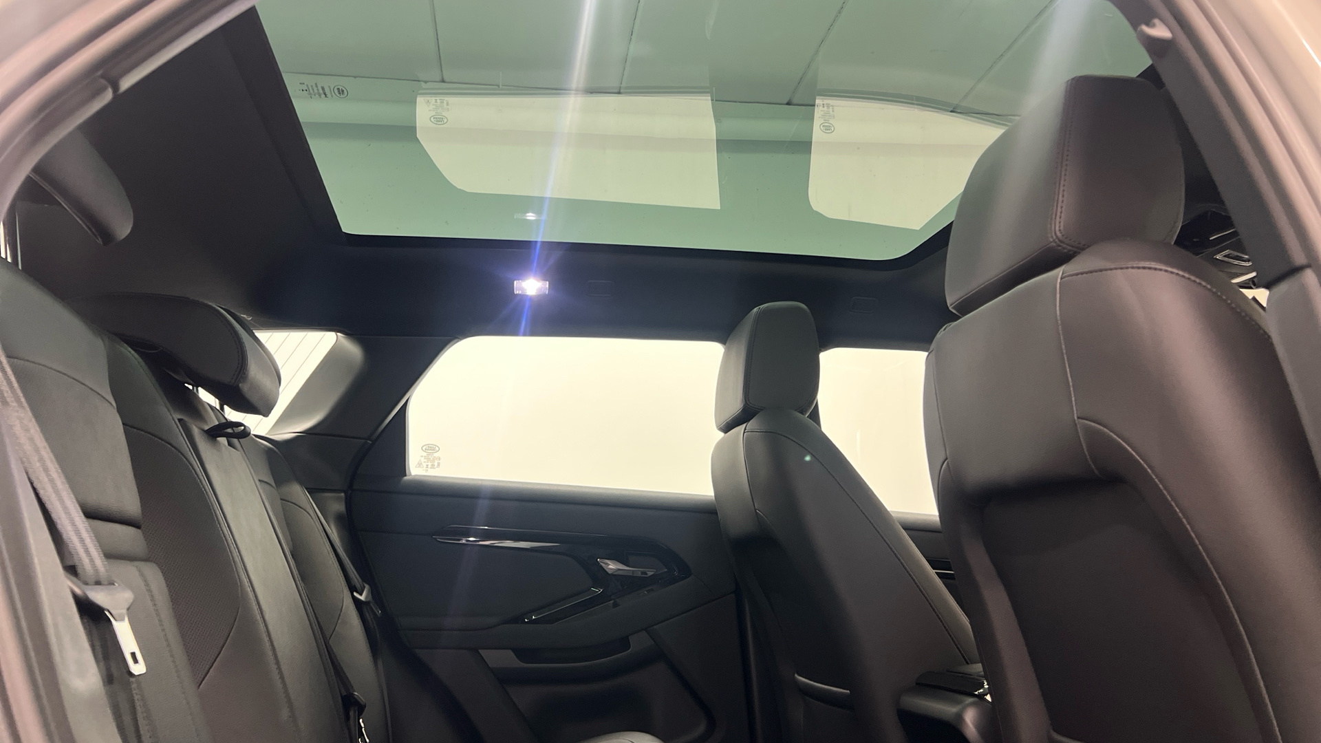 Land Rover Range Rover Evoque P160 MHEV - 28
