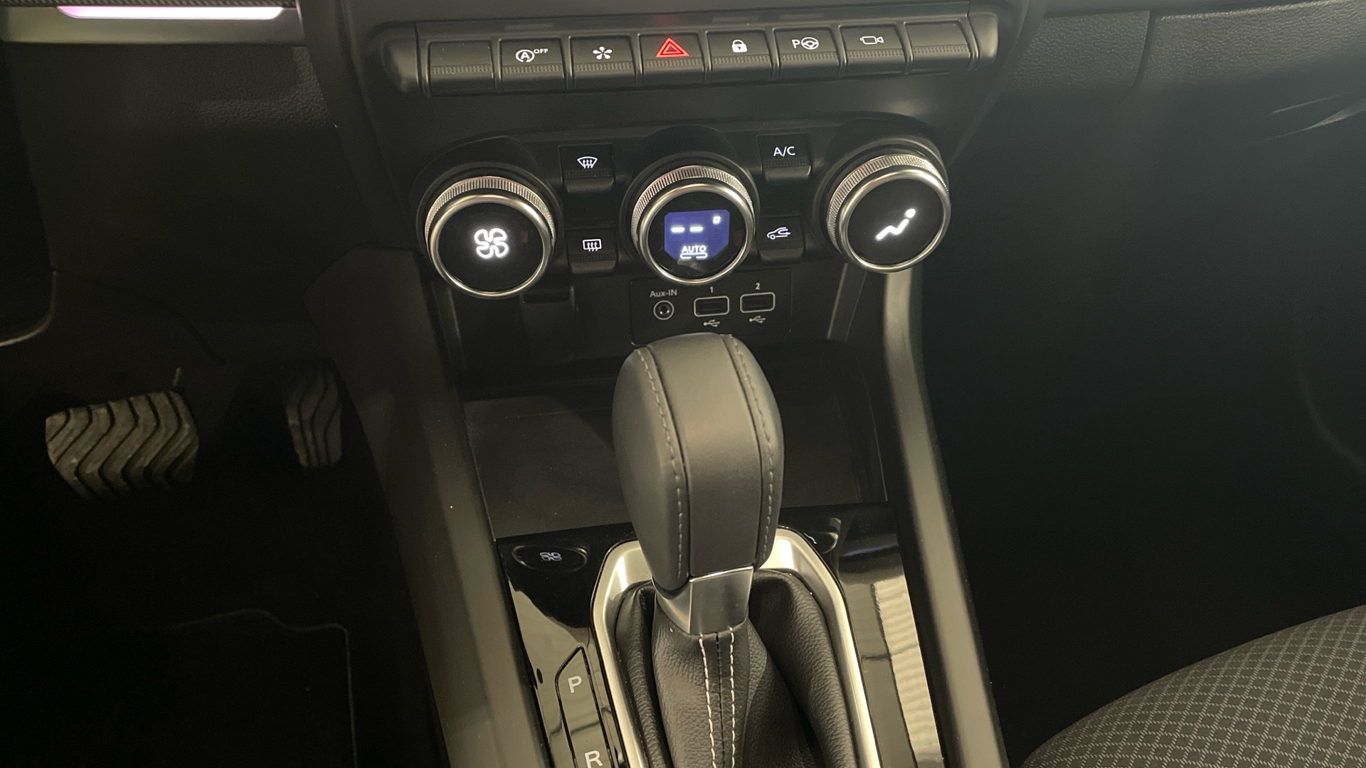 Renault Arkana TCe 140 Microhíbrido - 16