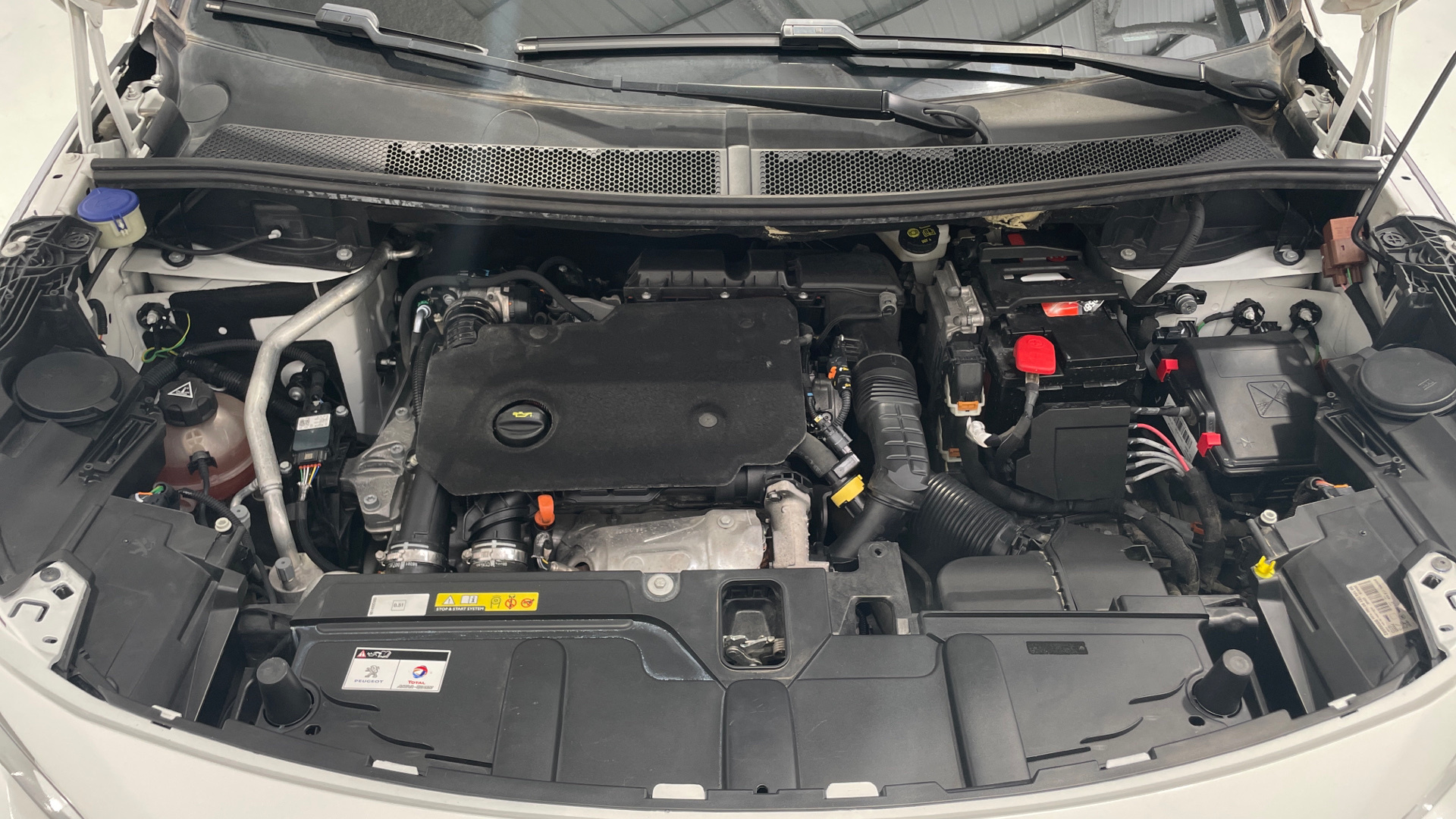 Peugeot 5008 BlueHDI 130 - 20