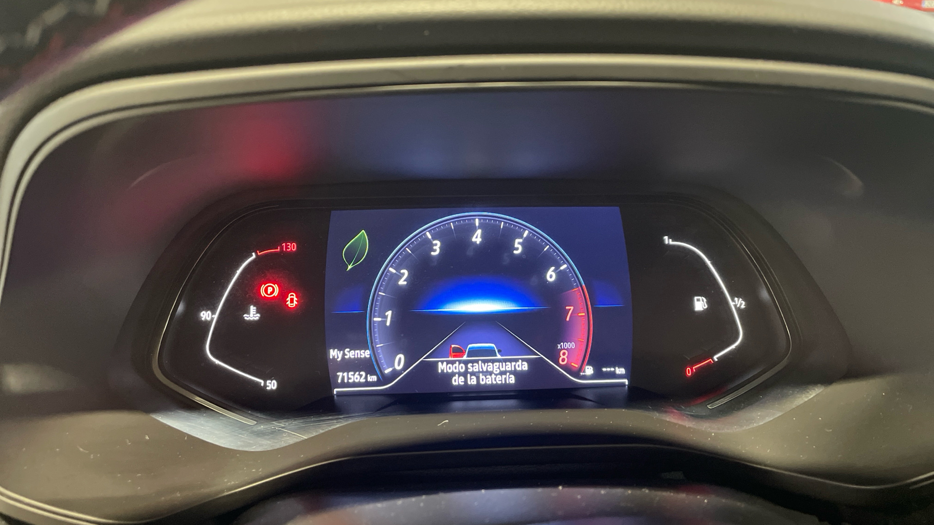 Renault Arkana TCe 140 Microhíbrido - 6