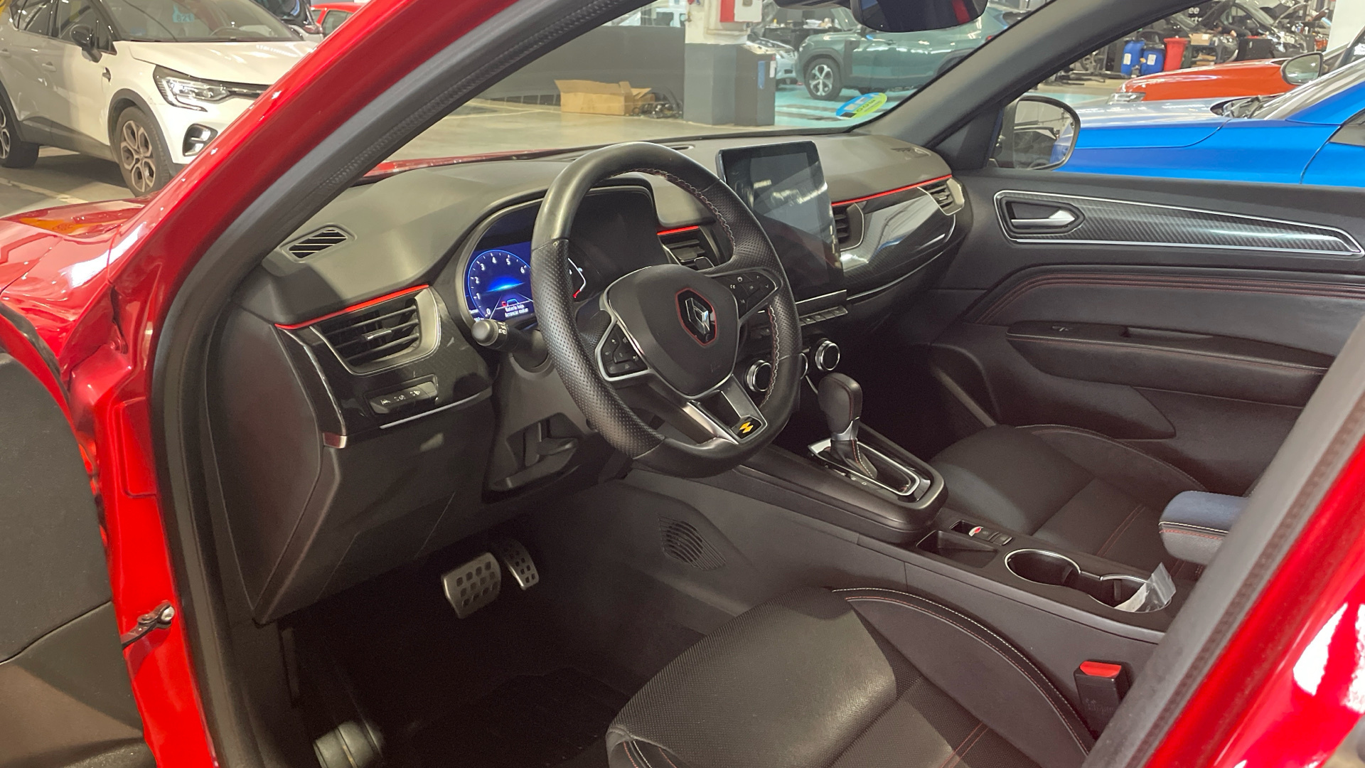 Renault Arkana TCe 140 Microhíbrido - 8