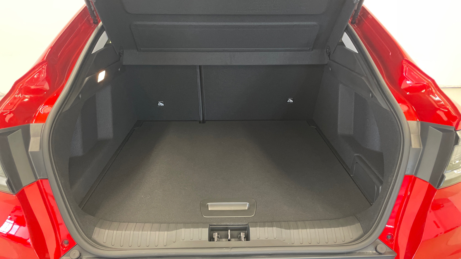 Renault Arkana E-Tech 145 - 10