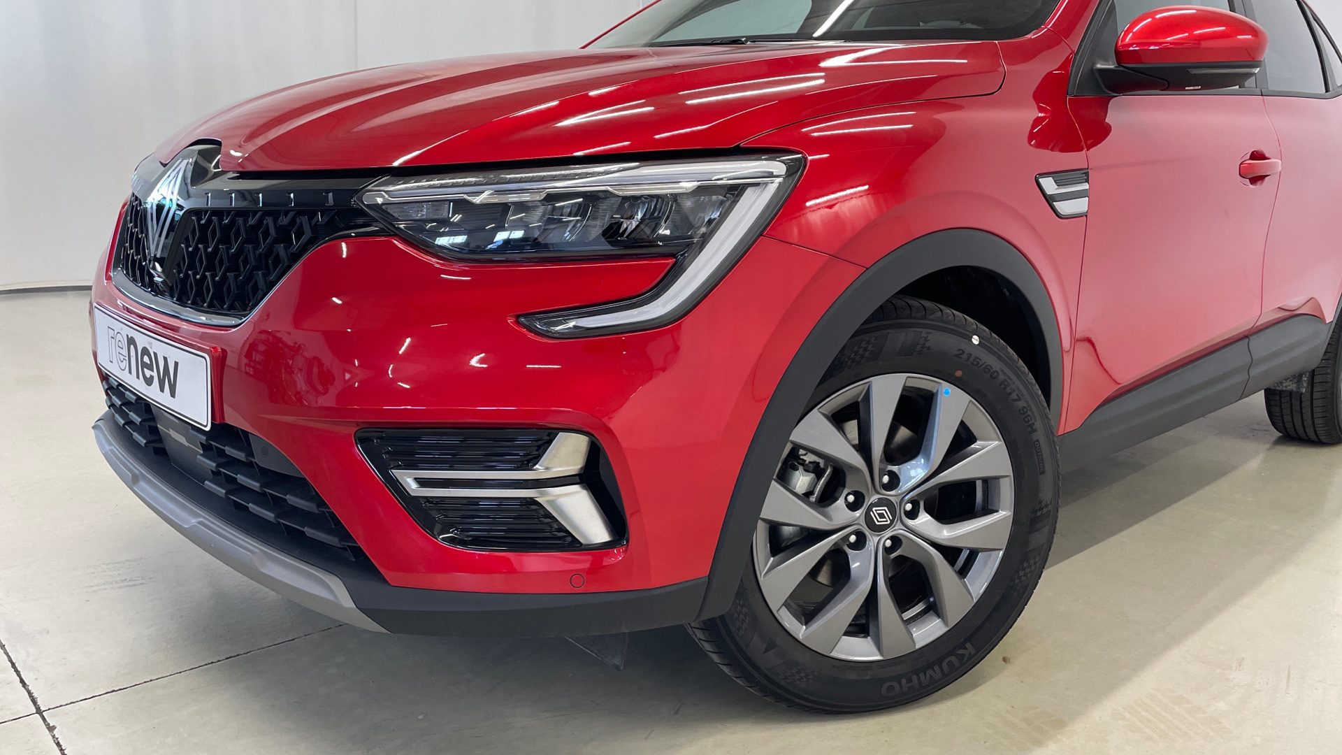 Renault Arkana E-Tech 145 - 19