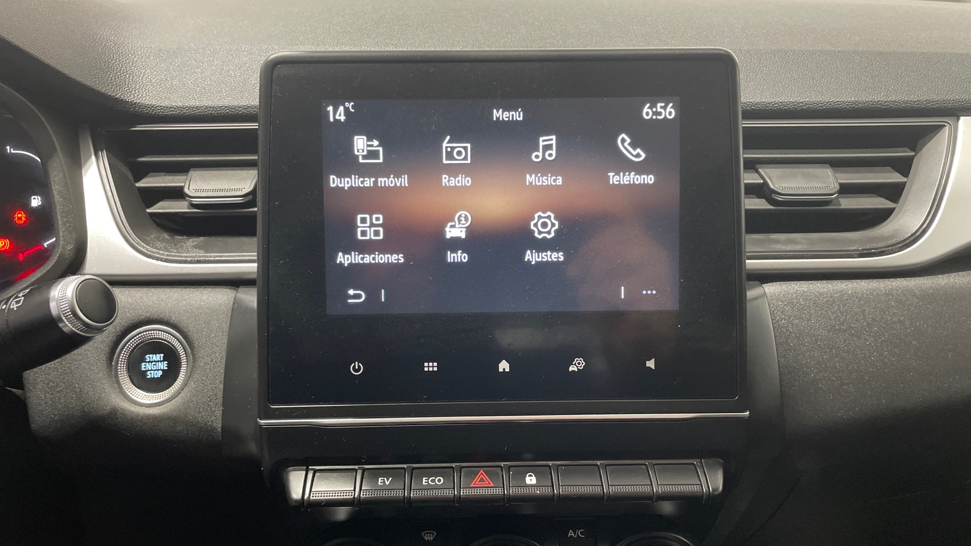 Renault Captur E-Tech Híbrido - 11