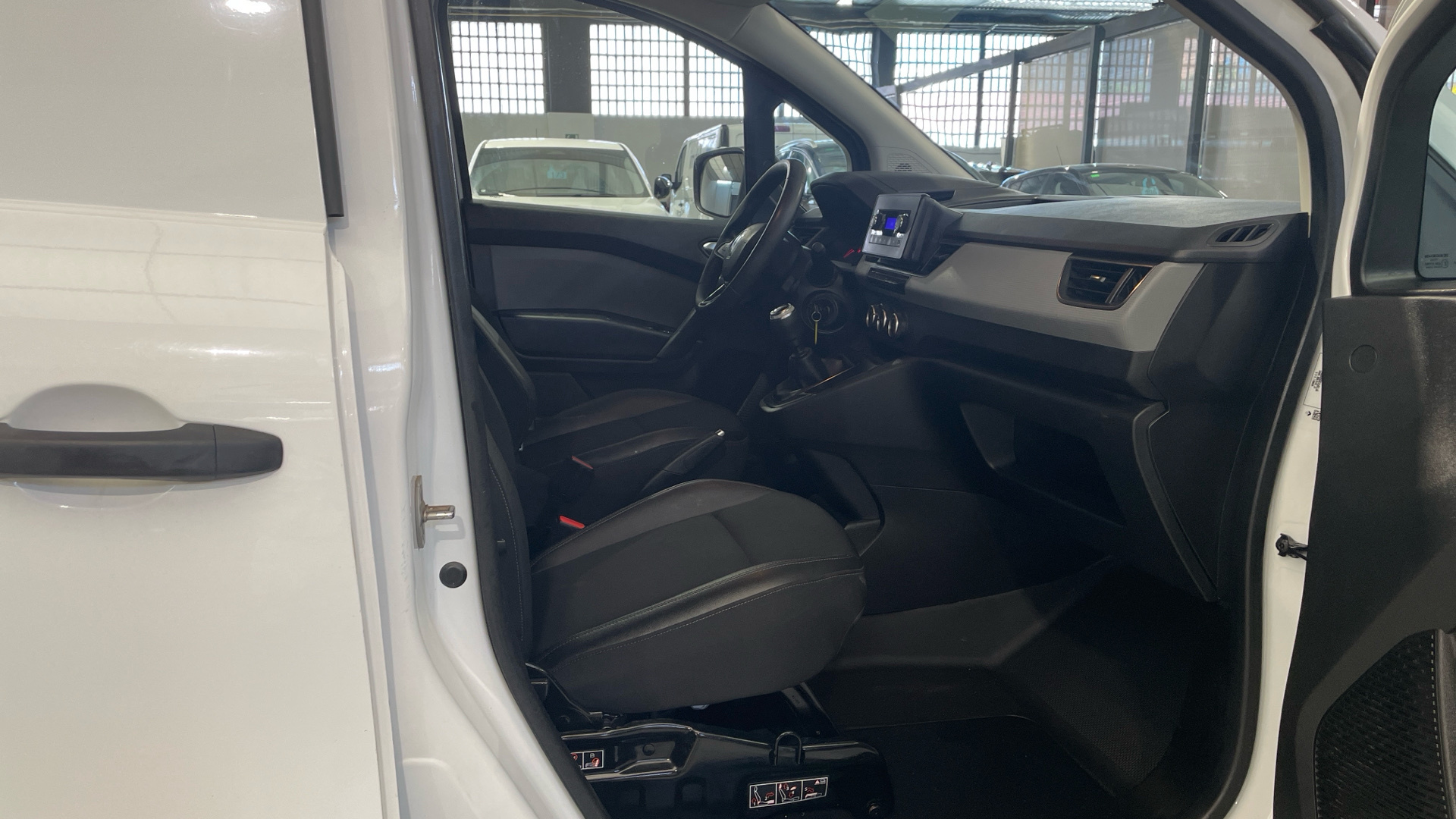 Renault Kangoo Furgon dCi 75 - 13