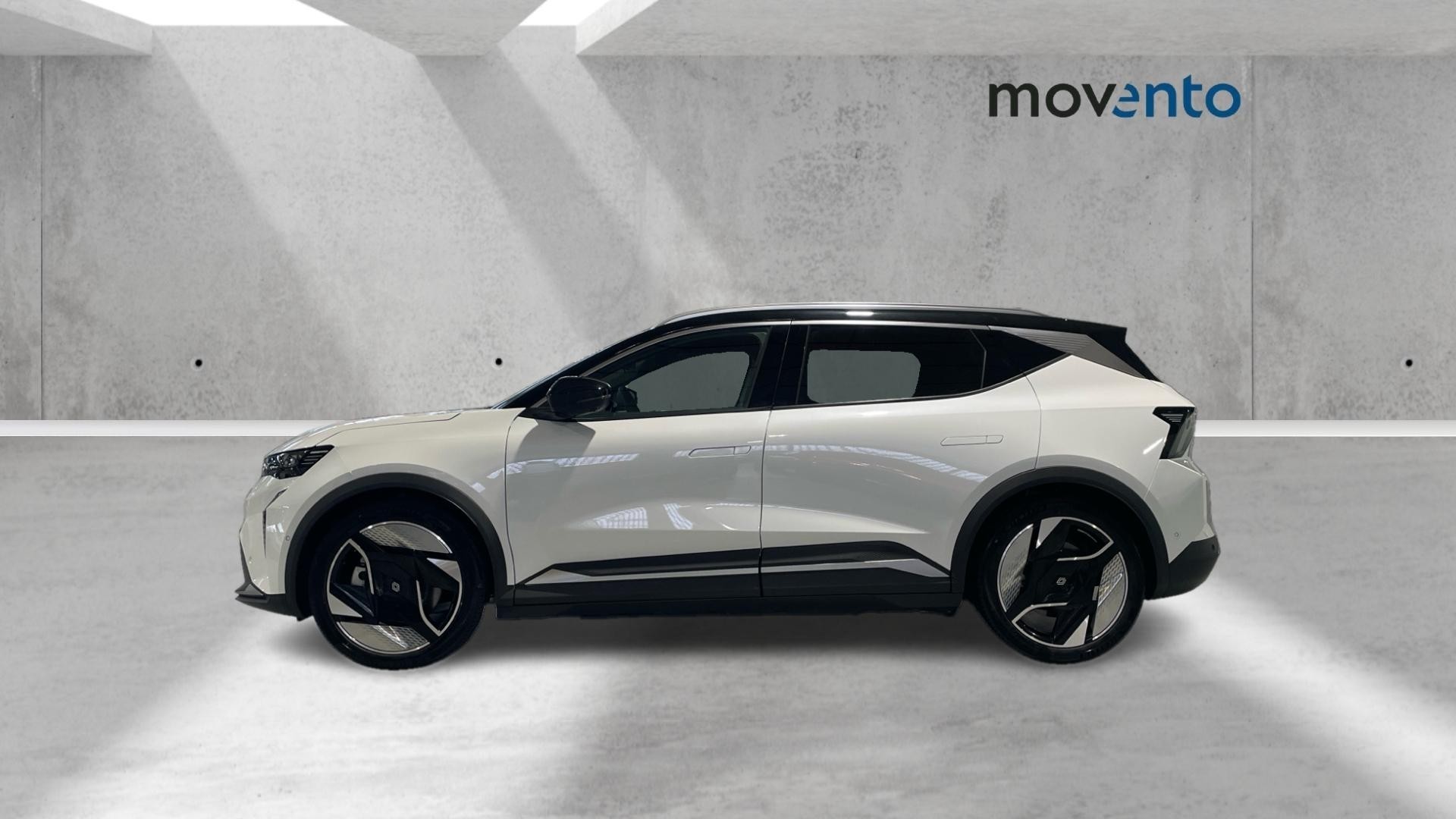 Renault Scenic E-Tech 218 - 3