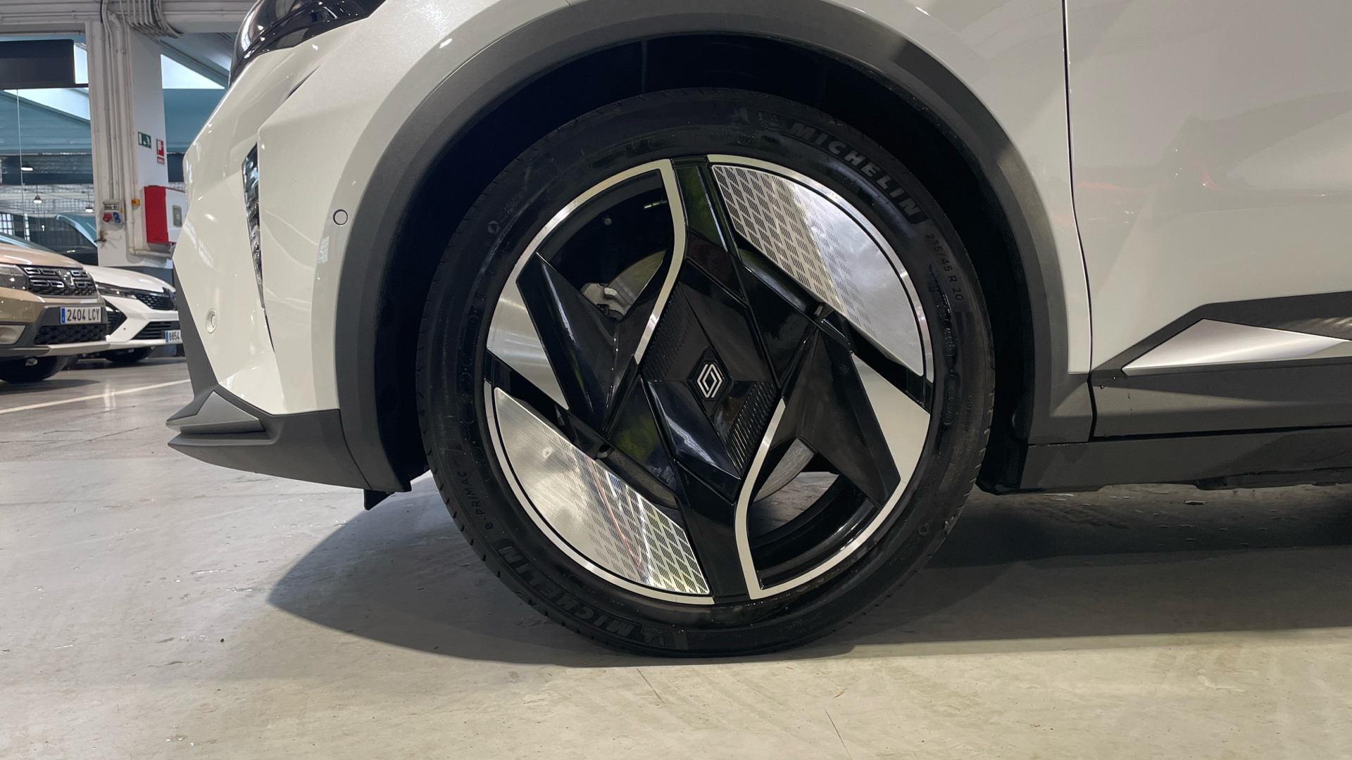 Renault Scenic E-Tech 218 - 15