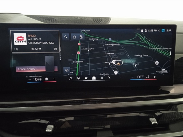 BMW X7 xDrive40d color Gris. Año 2025. 259KW(352CV). Diésel. En concesionario Albamocion S.L. ALBACETE de Albacete