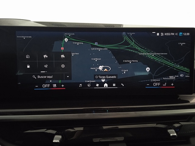 BMW X7 xDrive40d color Gris. Año 2025. 259KW(352CV). Diésel. En concesionario Albamocion S.L. ALBACETE de Albacete