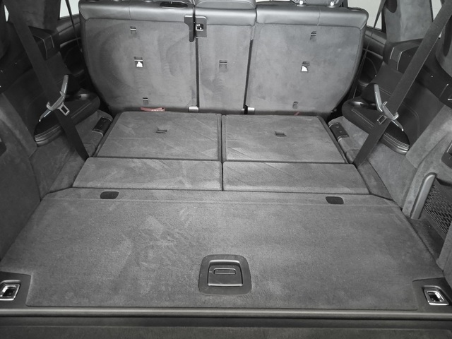 BMW X7 xDrive40d color Gris. Año 2025. 259KW(352CV). Diésel. En concesionario Albamocion S.L. ALBACETE de Albacete