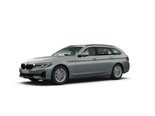 Fotos de BMW Serie 5 530d Touring color Gris. Año 2024. 210KW(286CV). Diésel. En concesionario Caetano Cuzco, Alcalá de Madrid