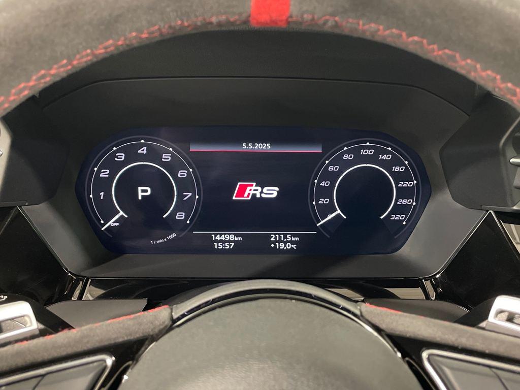 Audi RS3 Sportback TFSI - 18