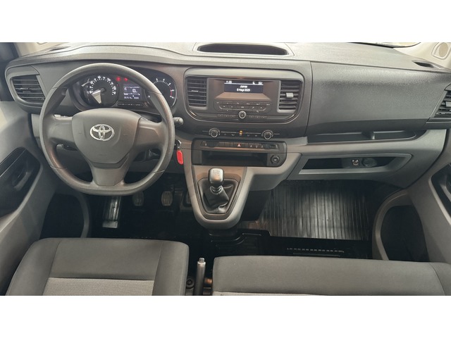 Toyota Proace Verso Combi 1.5D Family Advance L1 88 kW (120 CV)